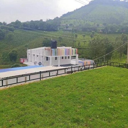 Hill Park Otel Ooty Dış mekan fotoğraf